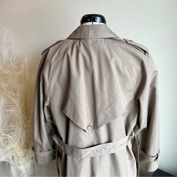 London Fog Vintage Tan Trench Coat With Zip Liner - Picture 7 of 17